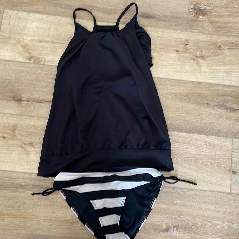 Tankini Old Navy Swimming Suit
